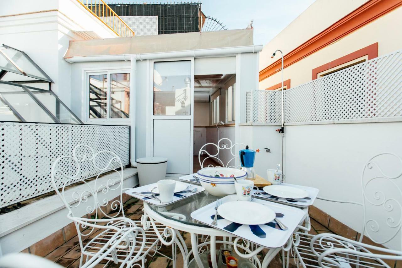 Bright Duplex W/ Terrace Apartment Seville Exterior photo